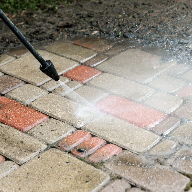 Grace P&M LLC Pressure Washing